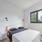 Vikendica In Novigrad With Private Pool And