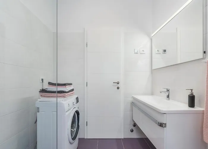 In Novigrad With Private Pool And Feriehus *