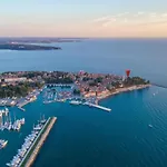 In Novigrad With Private Pool And