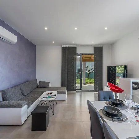 In Novigrad With Private Pool And *