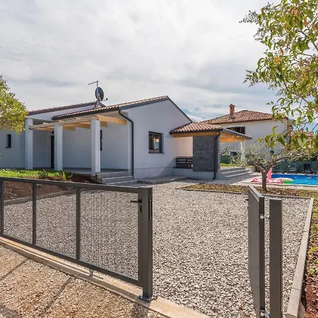 Pleasant In Novigrad Holiday home Novigrad (Istria)